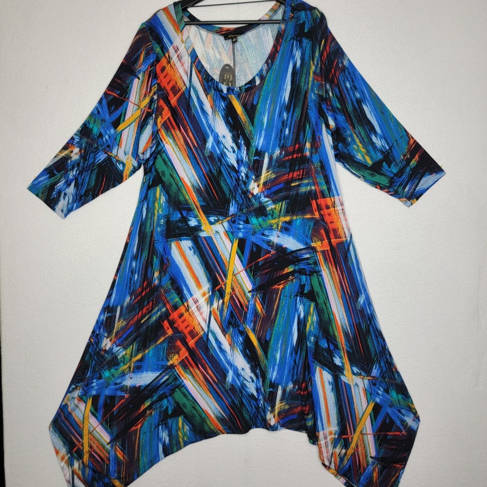 Cupio Woman Abstract Sharkbite Tunic Top Blue Multi‎ 3/4 Sleeve Plus Size 1X NEW